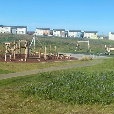 Spacious 3Br Condo Near Blue Lagoon 15M Airport 9M Njarthvik Exterior foto