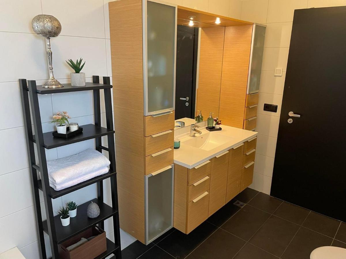 Spacious 3Br Condo Near Blue Lagoon 15M Airport 9M Njarthvik Exterior foto